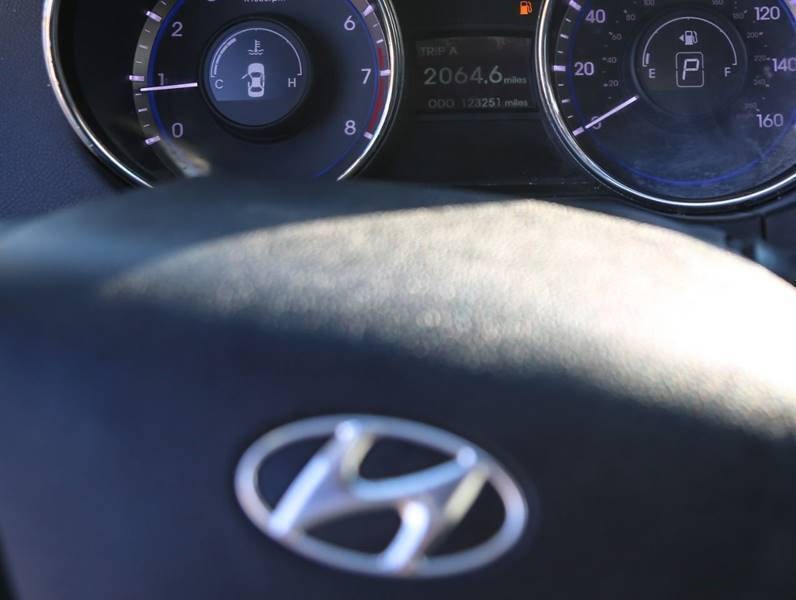 2011 Hyundai Sonata 4dr Sdn 2.4L Auto GLS PZEV, available for sale in Roslyn Heights, New York | Mekawy Auto Sales Inc. Roslyn Heights, New York 2011 Hyundai Sonata 4dr Sdn 2.4L Auto GLS PZEV, available for sale in Roslyn Heights, New York | Mekawy Auto Sales Inc. Roslyn Heights, New York