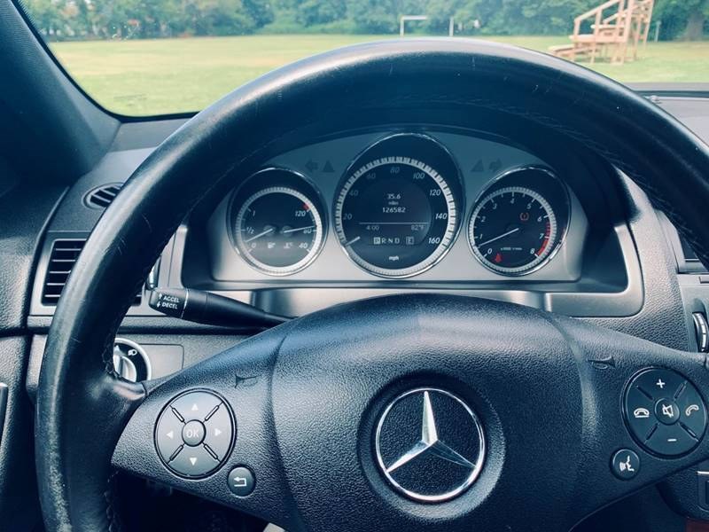 2011 Mercedes-benz C-class C 300 Sport 4MATIC AWD 4dr Sedan, available for sale in Roslyn Heights, New York | Mekawy Auto Sales Inc. Roslyn Heights, New York 2011 Mercedes-benz C-class C 300 Sport 4MATIC AWD 4dr Sedan, available for sale in Roslyn Heights, New York | Mekawy Auto Sales Inc. Roslyn Heights, New York