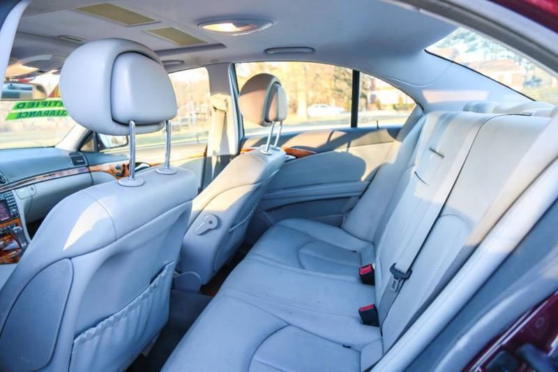 2009 Mercedes-Benz E-Class 4dr Sdn Luxury 3.5L 4MATIC, available for sale in Roslyn Heights, New York | Mekawy Auto Sales Inc. Roslyn Heights, New York 2009 Mercedes-Benz E-Class 4dr Sdn Luxury 3.5L 4MATIC, available for sale in Roslyn Heights, New York | Mekawy Auto Sales Inc. Roslyn Heights, New York