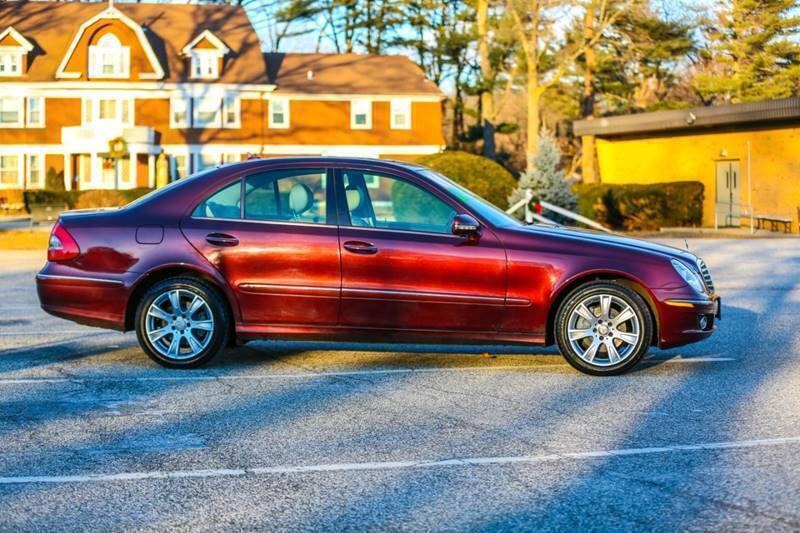 2009 Mercedes-Benz E-Class 4dr Sdn Luxury 3.5L 4MATIC, available for sale in Roslyn Heights, New York | Mekawy Auto Sales Inc. Roslyn Heights, New York 2009 Mercedes-Benz E-Class 4dr Sdn Luxury 3.5L 4MATIC, available for sale in Roslyn Heights, New York | Mekawy Auto Sales Inc. Roslyn Heights, New York