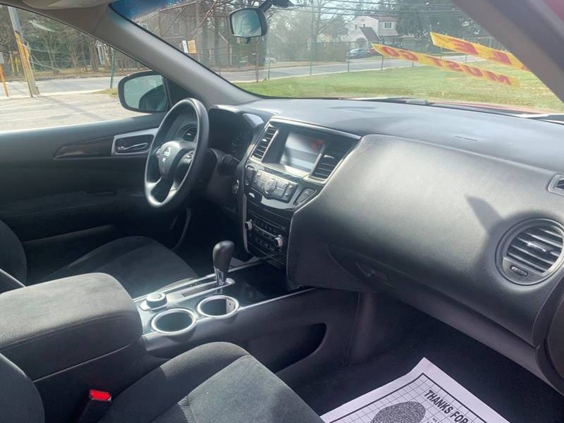 2013 Nissan Pathfinder 4WD 4dr Platinum, available for sale in Roslyn Heights, New York | Mekawy Auto Sales Inc. Roslyn Heights, New York 2013 Nissan Pathfinder 4WD 4dr Platinum, available for sale in Roslyn Heights, New York | Mekawy Auto Sales Inc. Roslyn Heights, New York