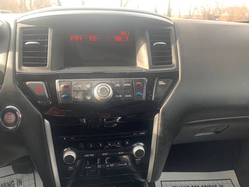 2013 Nissan Pathfinder 4WD 4dr Platinum, available for sale in Roslyn Heights, New York | Mekawy Auto Sales Inc. Roslyn Heights, New York 2013 Nissan Pathfinder 4WD 4dr Platinum, available for sale in Roslyn Heights, New York | Mekawy Auto Sales Inc. Roslyn Heights, New York