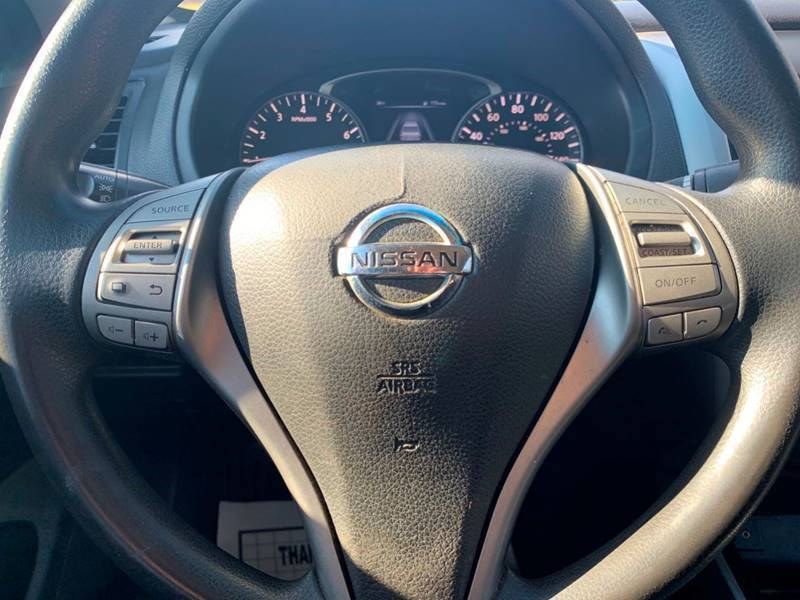 2015 Nissan Altima 4dr Sdn I4 2.5 S, available for sale in Roslyn Heights, New York | Mekawy Auto Sales Inc. Roslyn Heights, New York 2015 Nissan Altima 4dr Sdn I4 2.5 S, available for sale in Roslyn Heights, New York | Mekawy Auto Sales Inc. Roslyn Heights, New York