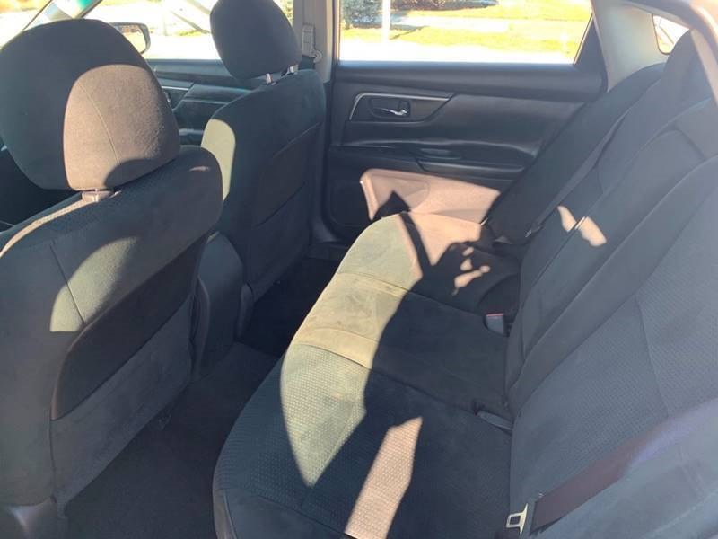 2015 Nissan Altima 4dr Sdn I4 2.5 S, available for sale in Roslyn Heights, New York | Mekawy Auto Sales Inc. Roslyn Heights, New York 2015 Nissan Altima 4dr Sdn I4 2.5 S, available for sale in Roslyn Heights, New York | Mekawy Auto Sales Inc. Roslyn Heights, New York