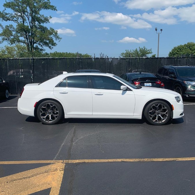 2016 Chrysler 300 4dr Sdn 300S RWD, available for sale in Brooklyn, New York | Top Line Auto Inc.. Brooklyn, New York
