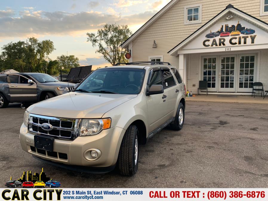 2012 Ford Escape 4WD 4dr XLT, available for sale in East Windsor, Connecticut | Car City LLC. East Windsor, Connecticut