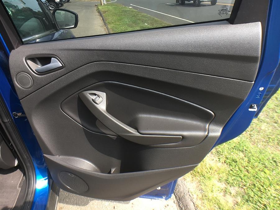 Used Ford Escape Titanium 4WD 2017 | Smart Buy Auto Sales, LLC. Wallingford, Connecticut Used Ford Escape Titanium 4WD 2017 | Smart Buy Auto Sales, LLC. Wallingford, Connecticut