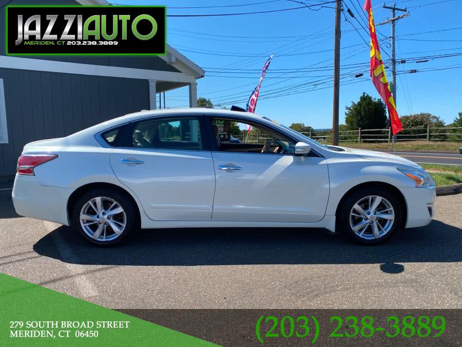 2015 Nissan Altima 4dr Sdn I4 2.5 SV, available for sale in Meriden, Connecticut | Jazzi Auto Sales LLC. Meriden, Connecticut