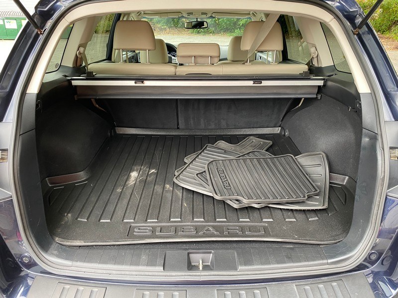 Used Subaru Outback 4dr Wgn H4 Auto 2.5i Limited 2013 | Union Street Auto Sales. West Springfield, Massachusetts Used Subaru Outback 4dr Wgn H4 Auto 2.5i Limited 2013 | Union Street Auto Sales. West Springfield, Massachusetts