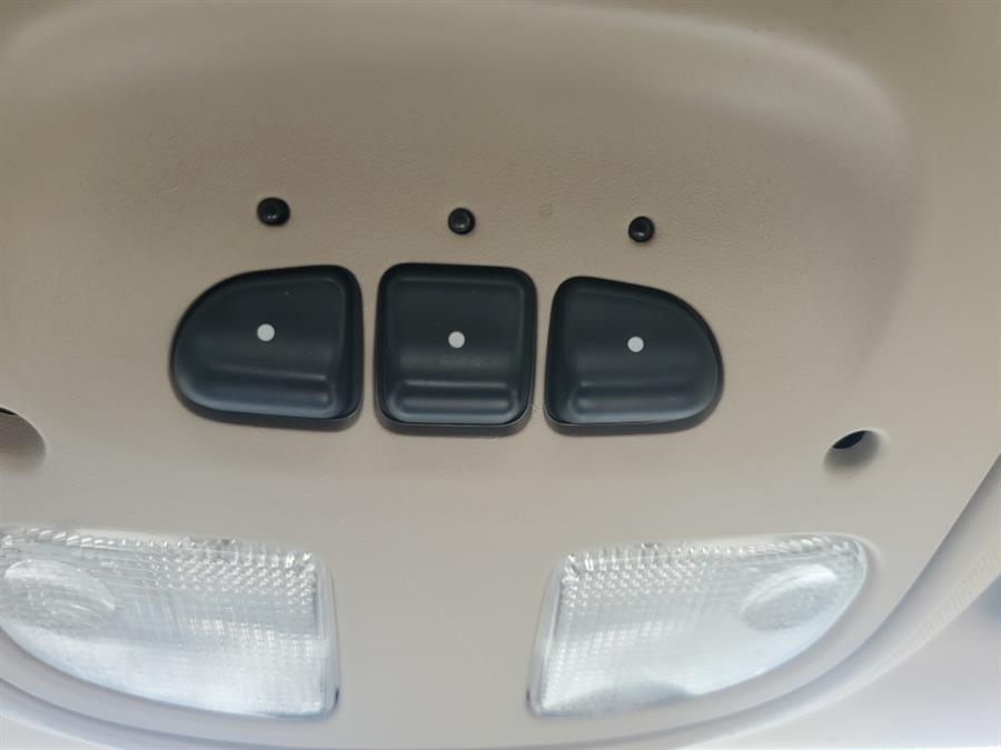 2009 Saturn Aura 4dr Sdn V6 XR, available for sale in Springfield, Massachusetts | Absolute Motors Inc. Springfield, Massachusetts 2009 Saturn Aura 4dr Sdn V6 XR, available for sale in Springfield, Massachusetts | Absolute Motors Inc. Springfield, Massachusetts