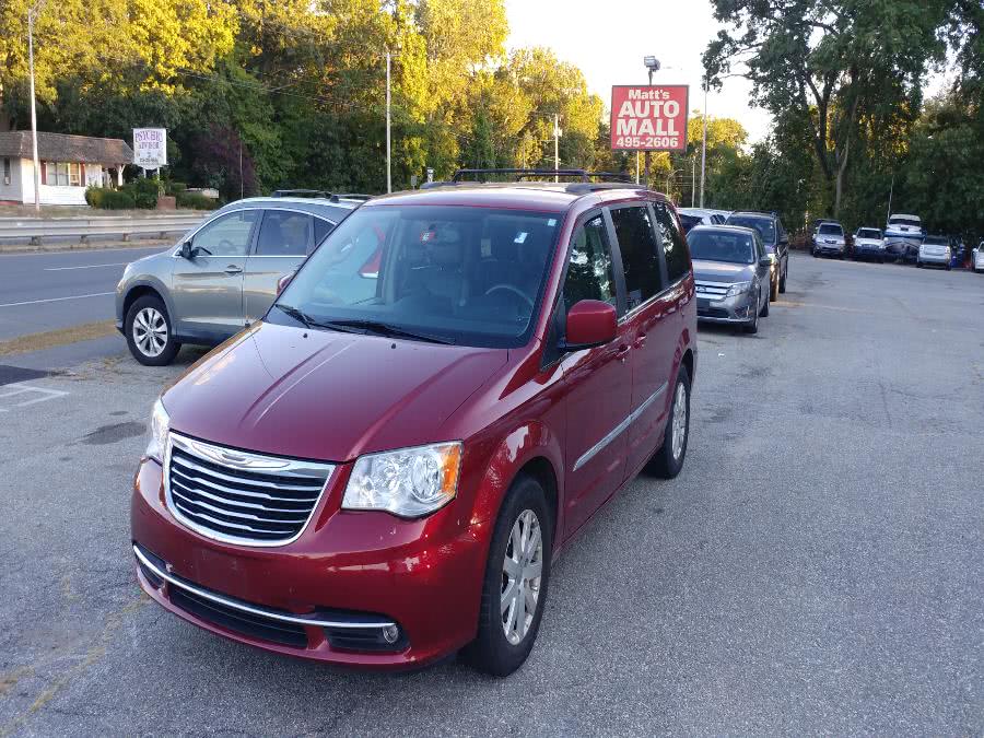 2013 Chrysler Town & Country 4dr Wgn Touring, available for sale in Chicopee, Massachusetts | Matts Auto Mall LLC. Chicopee, Massachusetts