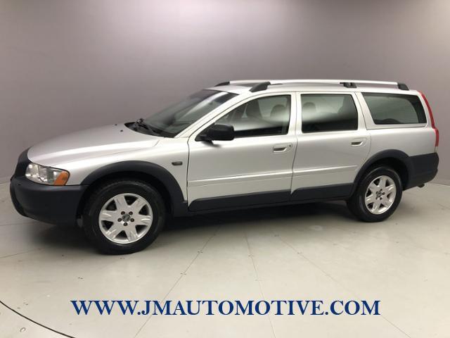 2005 Volvo Xc70 2.5L Turbo AWD w/Sunroof, available for sale in Naugatuck, Connecticut | J&M Automotive Sls&Svc LLC. Naugatuck, Connecticut