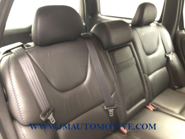2005 Volvo Xc70 2.5L Turbo AWD w/Sunroof, available for sale in Naugatuck, Connecticut | J&M Automotive Sls&Svc LLC. Naugatuck, Connecticut 2005 Volvo Xc70 2.5L Turbo AWD w/Sunroof, available for sale in Naugatuck, Connecticut | J&M Automotive Sls&Svc LLC. Naugatuck, Connecticut