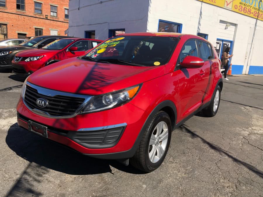 Used Kia Sportage 2WD 4dr LX 2013 | Affordable Motors Inc. Bridgeport, Connecticut Used Kia Sportage 2WD 4dr LX 2013 | Affordable Motors Inc. Bridgeport, Connecticut