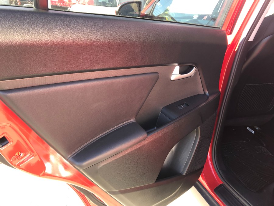 Used Kia Sportage 2WD 4dr LX 2013 | Affordable Motors Inc. Bridgeport, Connecticut Used Kia Sportage 2WD 4dr LX 2013 | Affordable Motors Inc. Bridgeport, Connecticut