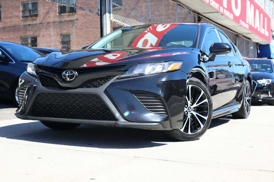 2019 Toyota Camry SE Auto (Natl), available for sale in Jamaica, New York | Hillside Auto Mall Inc.. Jamaica, New York