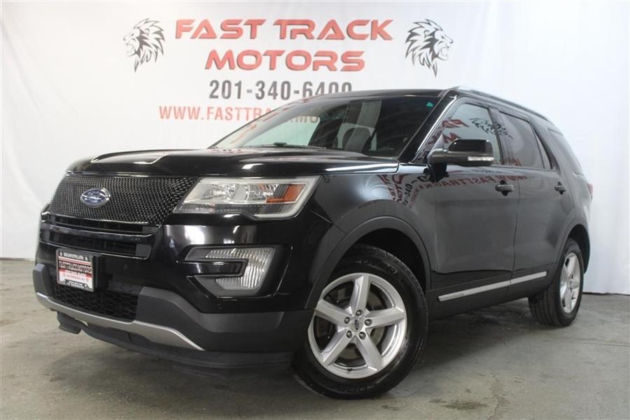 2016 Ford Explorer XLT, available for sale in Paterson, New Jersey | Fast Track Motors. Paterson, New Jersey