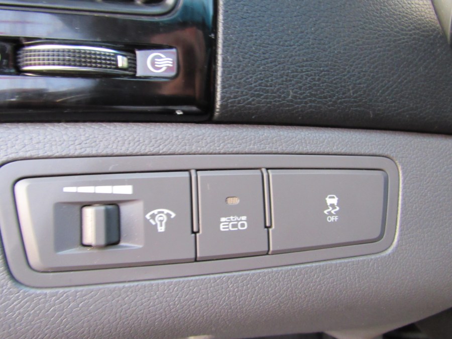2011 Hyundai Sonata 4dr Sdn 2.4L Auto SE, available for sale in Middle Village, New York | Road Masters II INC. Middle Village, New York 2011 Hyundai Sonata 4dr Sdn 2.4L Auto SE, available for sale in Middle Village, New York | Road Masters II INC. Middle Village, New York