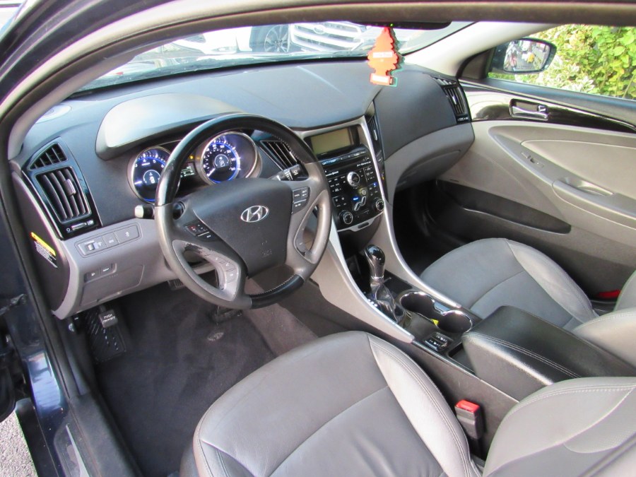2011 Hyundai Sonata 4dr Sdn 2.4L Auto SE, available for sale in Middle Village, New York | Road Masters II INC. Middle Village, New York 2011 Hyundai Sonata 4dr Sdn 2.4L Auto SE, available for sale in Middle Village, New York | Road Masters II INC. Middle Village, New York