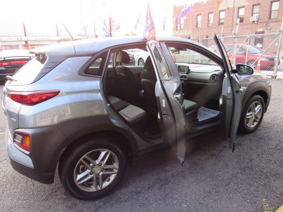 2020 Hyundai Kona SE Auto AWD, available for sale in Middle Village, New York | Road Masters II INC. Middle Village, New York 2020 Hyundai Kona SE Auto AWD, available for sale in Middle Village, New York | Road Masters II INC. Middle Village, New York