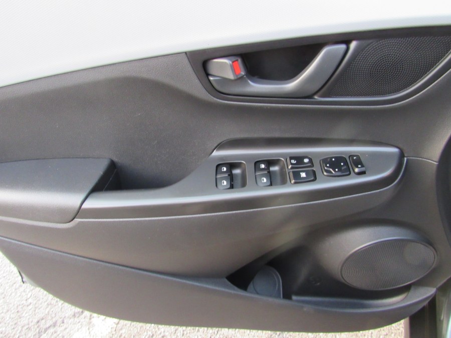2020 Hyundai Kona SE Auto AWD, available for sale in Middle Village, New York | Road Masters II INC. Middle Village, New York 2020 Hyundai Kona SE Auto AWD, available for sale in Middle Village, New York | Road Masters II INC. Middle Village, New York