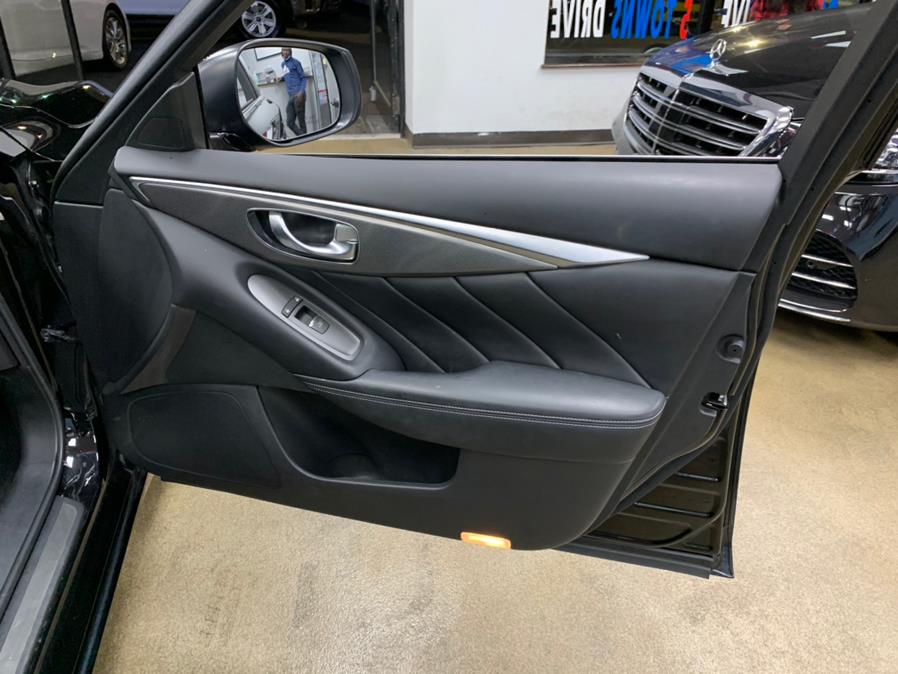 Used INFINITI Q50 SPORT 3.0t LUXE RWD 2018 | 5 Towns Drive. Inwood, New York Used INFINITI Q50 SPORT 3.0t LUXE RWD 2018 | 5 Towns Drive. Inwood, New York