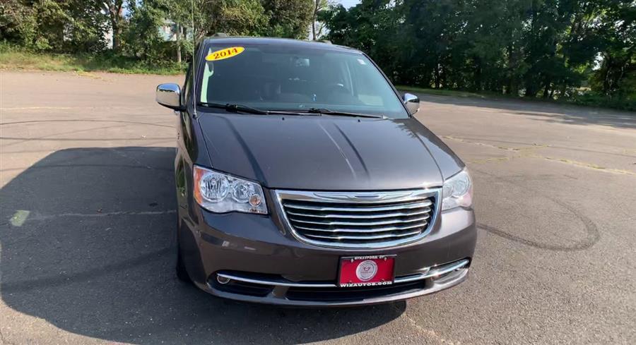 2014 Chrysler Town & Country 4dr Wgn Touring-L, available for sale in Stratford, Connecticut | Wiz Leasing Inc. Stratford, Connecticut 2014 Chrysler Town & Country 4dr Wgn Touring-L, available for sale in Stratford, Connecticut | Wiz Leasing Inc. Stratford, Connecticut
