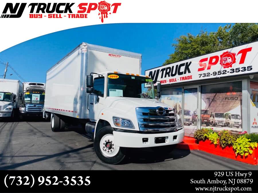 2019 HINO 268A 26 FEET DRY BOX + LIFT GATE + NO CDL, available for sale in South Amboy, New Jersey | NJ Truck Spot. South Amboy, New Jersey