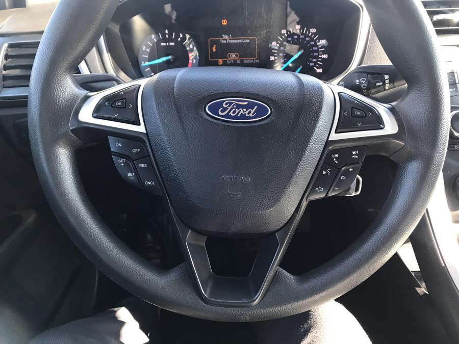 Used Ford Fusion 4dr Sdn SE FWD 2016 | Brooklyn Auto Mall LLC. Brooklyn, New York