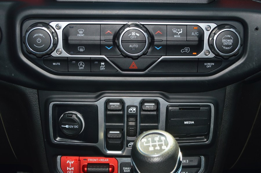 2018 Jeep Wrangler Unlimited Rubicon 4x4, available for sale in Moreno Valley, California | Fusion Motors Inc. Moreno Valley, California 2018 Jeep Wrangler Unlimited Rubicon 4x4, available for sale in Moreno Valley, California | Fusion Motors Inc. Moreno Valley, California