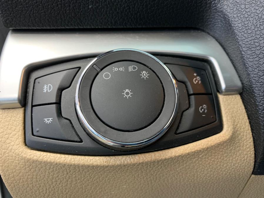2017 Ford Explorer XLT 4WD, available for sale in Inwood, New York | 5 Towns Drive. Inwood, New York 2017 Ford Explorer XLT 4WD, available for sale in Inwood, New York | 5 Towns Drive. Inwood, New York