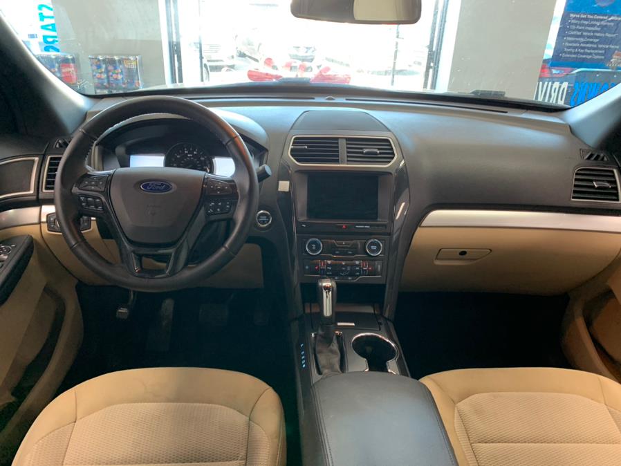 2017 Ford Explorer XLT 4WD, available for sale in Inwood, New York | 5 Towns Drive. Inwood, New York 2017 Ford Explorer XLT 4WD, available for sale in Inwood, New York | 5 Towns Drive. Inwood, New York