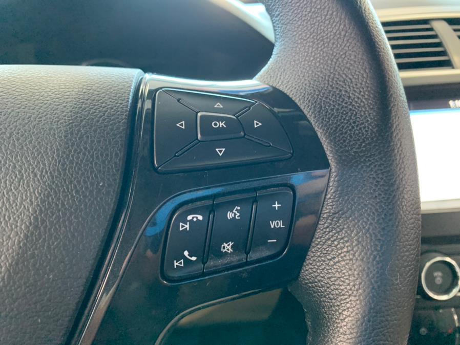 2017 Ford Explorer XLT 4WD, available for sale in Inwood, New York | 5 Towns Drive. Inwood, New York 2017 Ford Explorer XLT 4WD, available for sale in Inwood, New York | 5 Towns Drive. Inwood, New York
