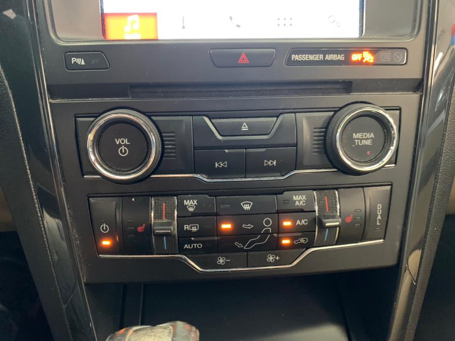 2017 Ford Explorer XLT 4WD, available for sale in Inwood, New York | 5 Towns Drive. Inwood, New York 2017 Ford Explorer XLT 4WD, available for sale in Inwood, New York | 5 Towns Drive. Inwood, New York