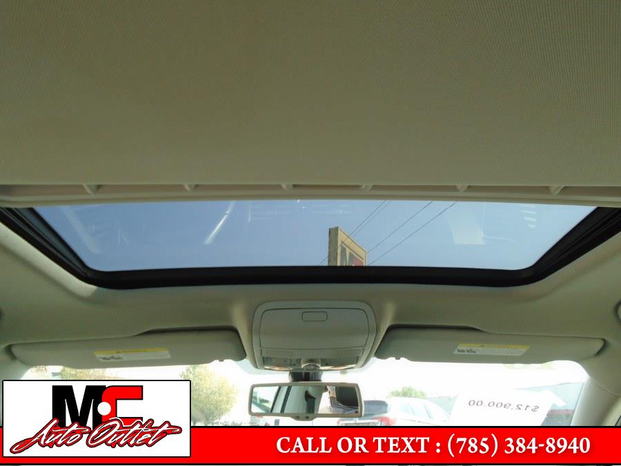 2013 Volkswagen Passat 4dr Sdn 2.5L Auto SE w/Sunroof PZEV, available for sale in Colby, Kansas | M C Auto Outlet Inc. Colby, Kansas 2013 Volkswagen Passat 4dr Sdn 2.5L Auto SE w/Sunroof PZEV, available for sale in Colby, Kansas | M C Auto Outlet Inc. Colby, Kansas