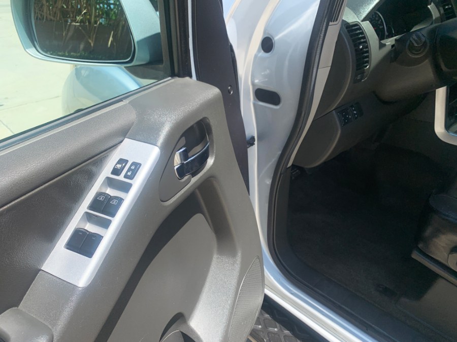 2011 Nissan Pathfinder 2WD 4dr V6 Silver Edition, available for sale in Lake Forest, California | Pacific Green Line. Lake Forest, California 2011 Nissan Pathfinder 2WD 4dr V6 Silver Edition, available for sale in Lake Forest, California | Pacific Green Line. Lake Forest, California