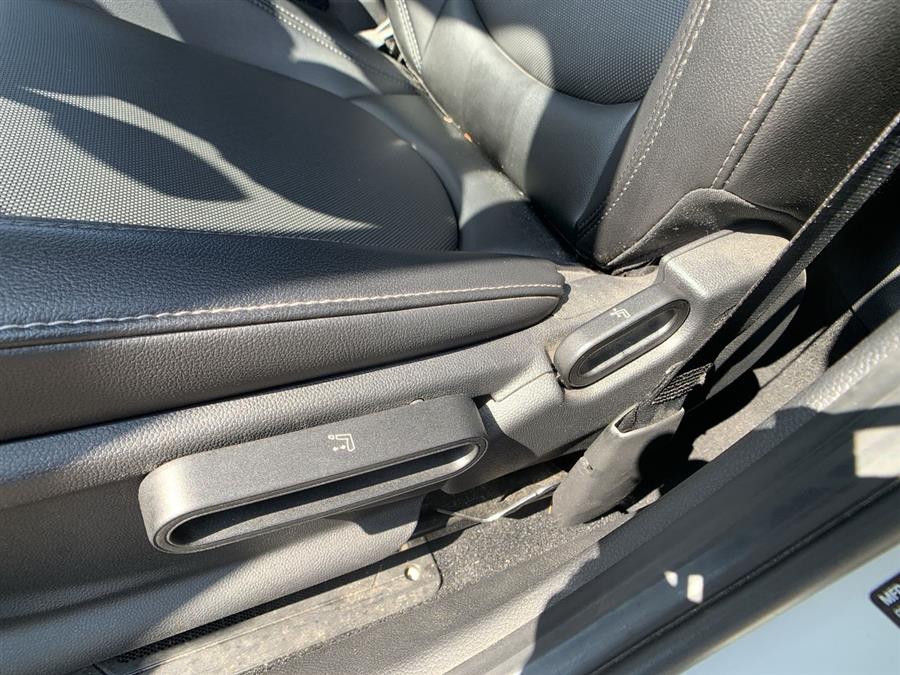 2016 MINI Cooper Hardtop 4 Door 4dr HB S, available for sale in Stratford, Connecticut | Wiz Leasing Inc. Stratford, Connecticut 2016 MINI Cooper Hardtop 4 Door 4dr HB S, available for sale in Stratford, Connecticut | Wiz Leasing Inc. Stratford, Connecticut