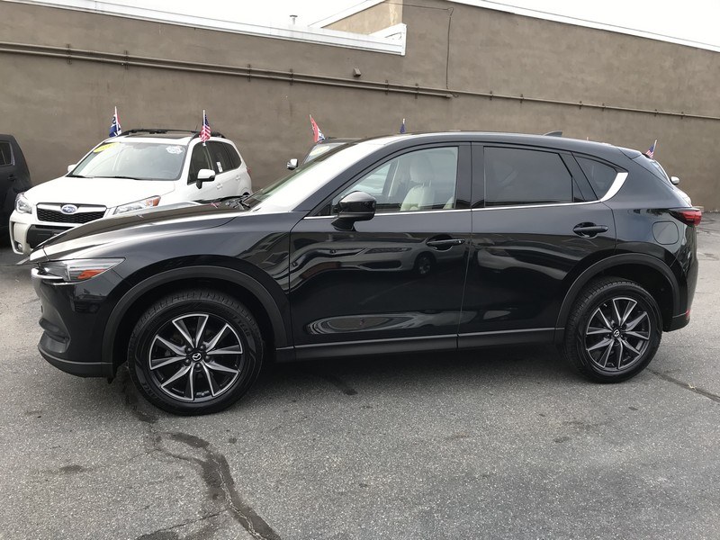 Used Mazda CX-5 Grand Touring AWD 2017 | Union Street Auto Sales. West Springfield, Massachusetts Used Mazda CX-5 Grand Touring AWD 2017 | Union Street Auto Sales. West Springfield, Massachusetts