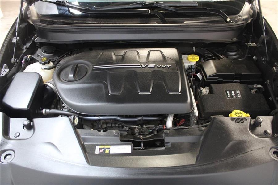 2017 Jeep Cherokee TRAILHAWK, available for sale in Paterson, New Jersey | Fast Track Motors. Paterson, New Jersey 2017 Jeep Cherokee TRAILHAWK, available for sale in Paterson, New Jersey | Fast Track Motors. Paterson, New Jersey