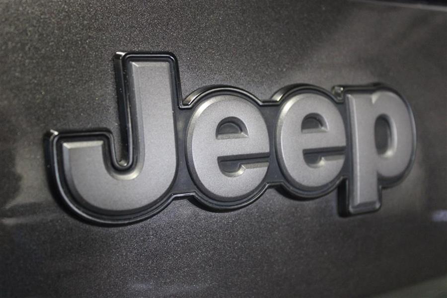 2017 Jeep Cherokee TRAILHAWK, available for sale in Paterson, New Jersey | Fast Track Motors. Paterson, New Jersey 2017 Jeep Cherokee TRAILHAWK, available for sale in Paterson, New Jersey | Fast Track Motors. Paterson, New Jersey