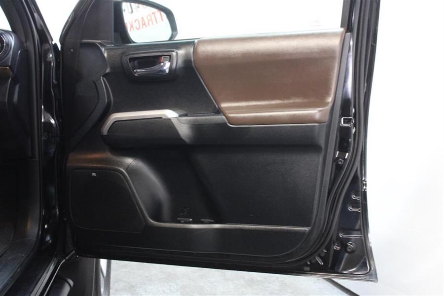 2016 Toyota Tacoma DOUBLE CAB, available for sale in Paterson, New Jersey | Fast Track Motors. Paterson, New Jersey 2016 Toyota Tacoma DOUBLE CAB, available for sale in Paterson, New Jersey | Fast Track Motors. Paterson, New Jersey