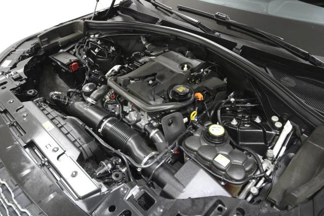 Used Land Rover Range Rover Velar S w/ Navi & rearCam 2020 | Car Revolution. Maple Shade, New Jersey Used Land Rover Range Rover Velar S w/ Navi & rearCam 2020 | Car Revolution. Maple Shade, New Jersey