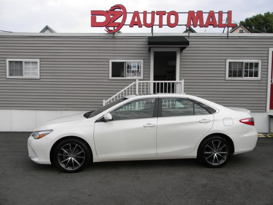 Used Toyota Camry 4dr Sdn I4 Auto XSE (Natl) 2015 | DZ Automall. Paterson, New Jersey