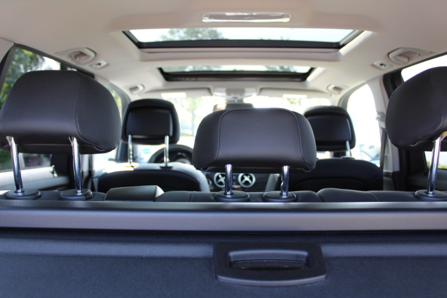2015 Mercedes-Benz GLK-Class 4MATIC 4dr GLK 350, available for sale in Great Neck, New York | Great Neck Car Buyers & Sellers. Great Neck, New York 2015 Mercedes-Benz GLK-Class 4MATIC 4dr GLK 350, available for sale in Great Neck, New York | Great Neck Car Buyers & Sellers. Great Neck, New York