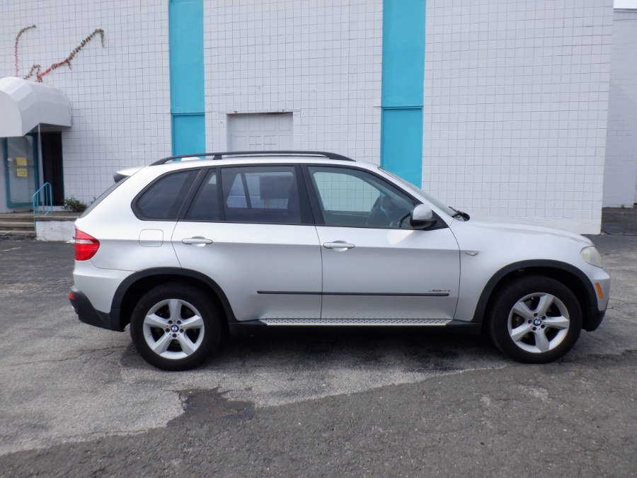 2009 BMW X5 AWD 4dr 30i, available for sale in Milford, Connecticut | Dealertown Auto Wholesalers. Milford, Connecticut