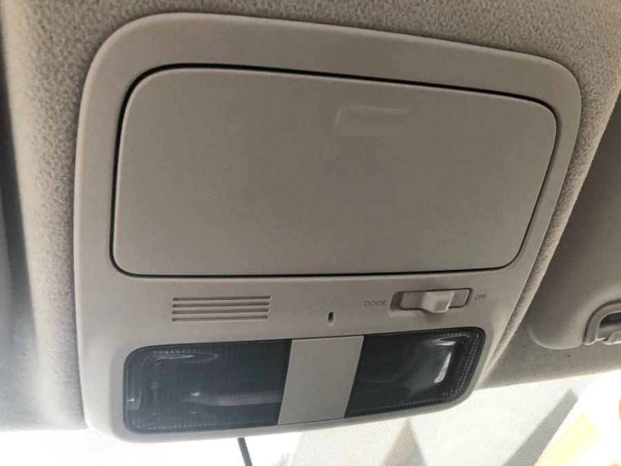 2012 Subaru Forester 4dr Auto 2.5X, available for sale in Bristol, Connecticut | Bristol Auto Center LLC. Bristol, Connecticut 2012 Subaru Forester 4dr Auto 2.5X, available for sale in Bristol, Connecticut | Bristol Auto Center LLC. Bristol, Connecticut