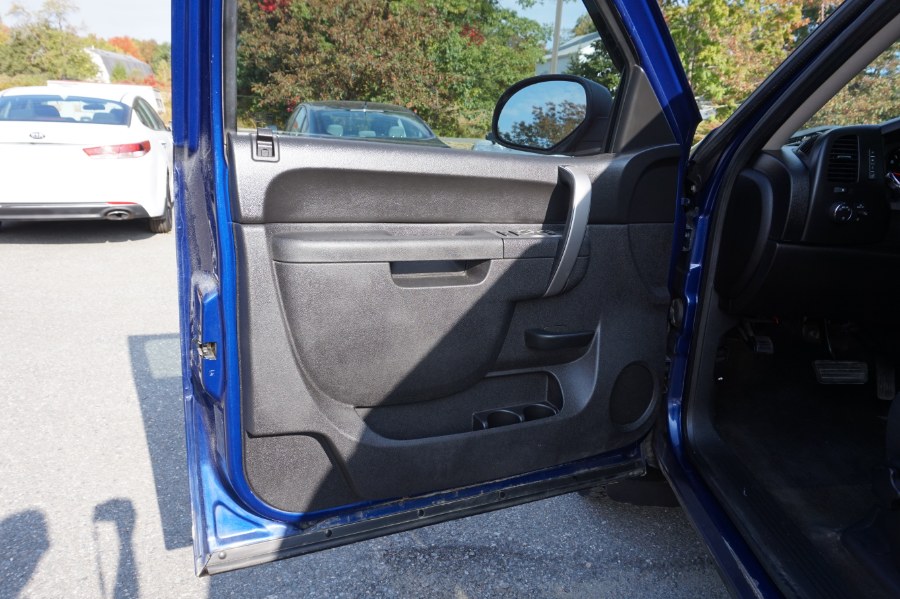 Used GMC Sierra 1500 4WD Crew Cab 143.5" SLE 2013 | Rockland Motor Company. Rockland, Maine Used GMC Sierra 1500 4WD Crew Cab 143.5" SLE 2013 | Rockland Motor Company. Rockland, Maine