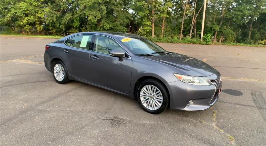 2013 Lexus ES 350 4dr Sdn, available for sale in Stratford, Connecticut | Wiz Leasing Inc. Stratford, Connecticut 2013 Lexus ES 350 4dr Sdn, available for sale in Stratford, Connecticut | Wiz Leasing Inc. Stratford, Connecticut