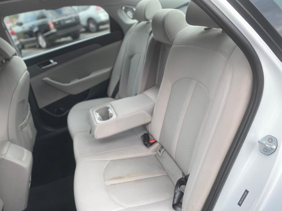 Used Hyundai Sonata 2.4L PZEV 2017 | Peak Automotive Inc.. Bayshore, New York Used Hyundai Sonata 2.4L PZEV 2017 | Peak Automotive Inc.. Bayshore, New York