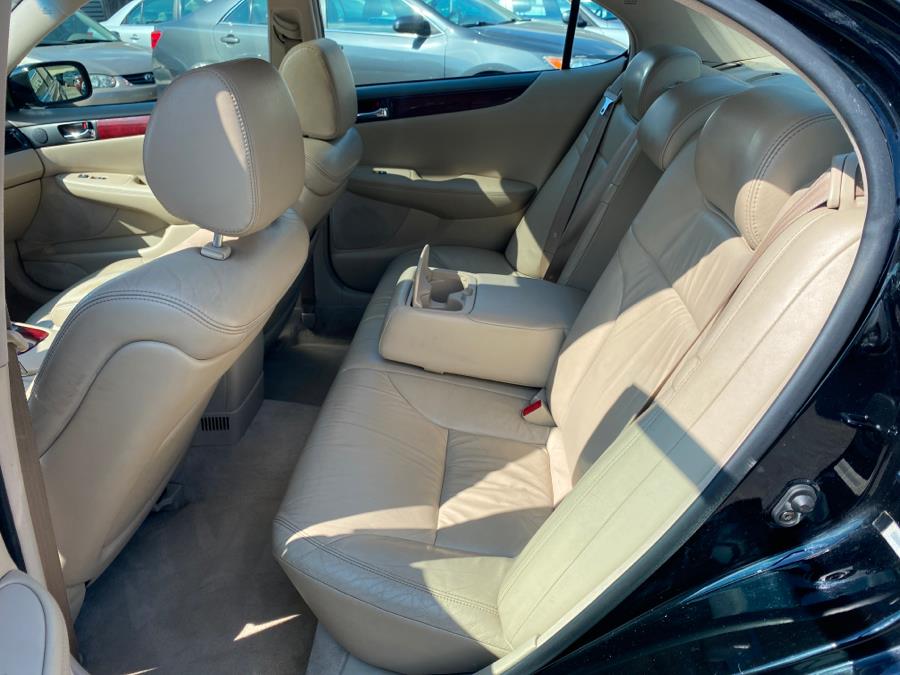 2002 Lexus ES 300 4dr Sdn, available for sale in Springfield, Massachusetts | Absolute Motors Inc. Springfield, Massachusetts 2002 Lexus ES 300 4dr Sdn, available for sale in Springfield, Massachusetts | Absolute Motors Inc. Springfield, Massachusetts